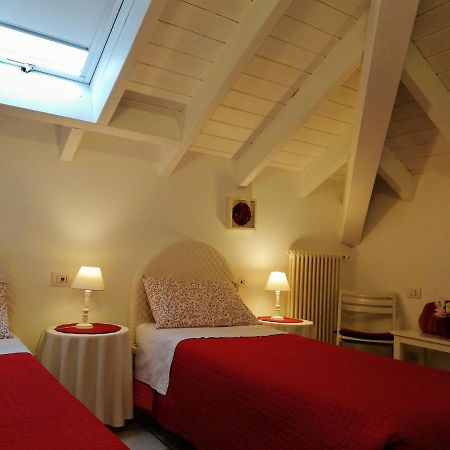 B&B Le Magnolie Gallarate Bagian luar foto