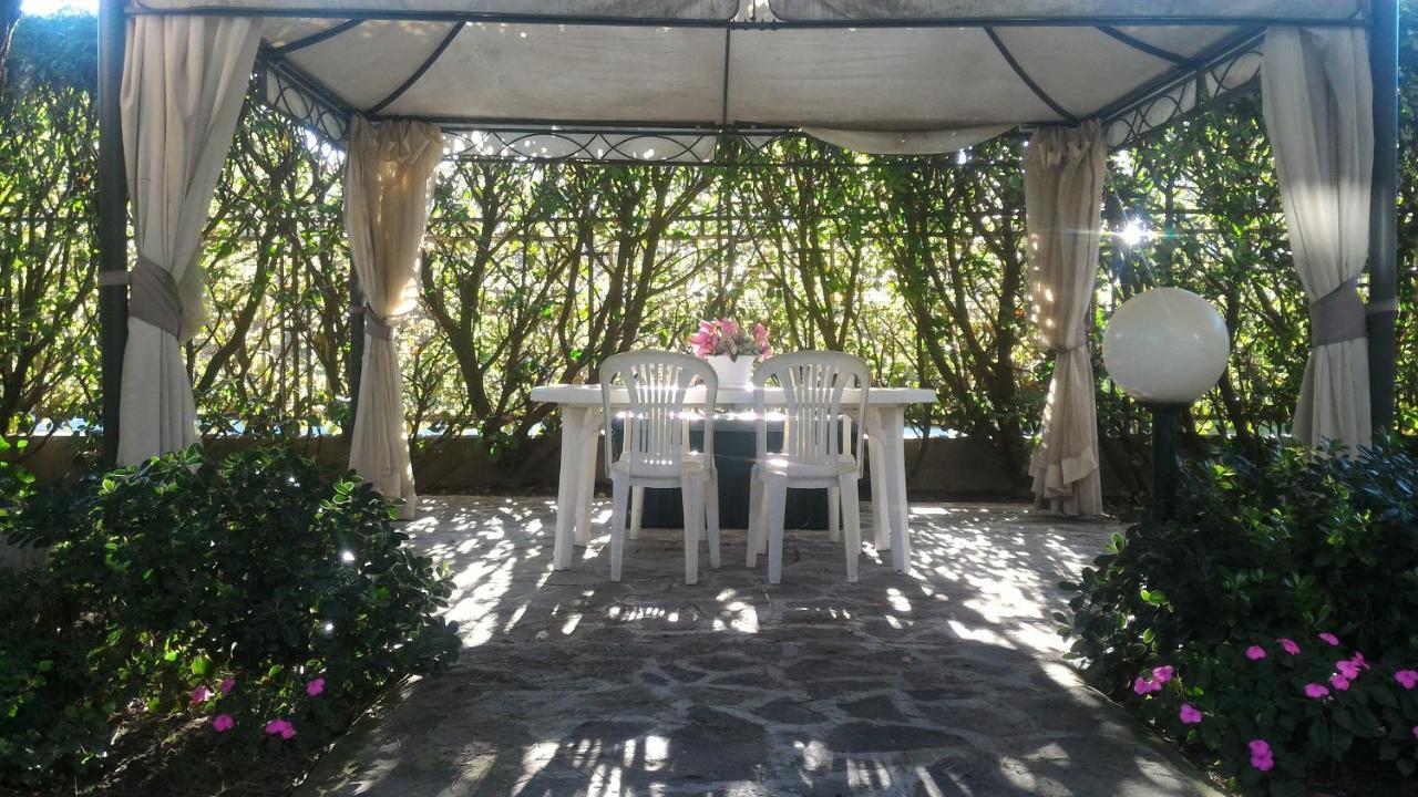 B&B Le Magnolie Gallarate Bagian luar foto